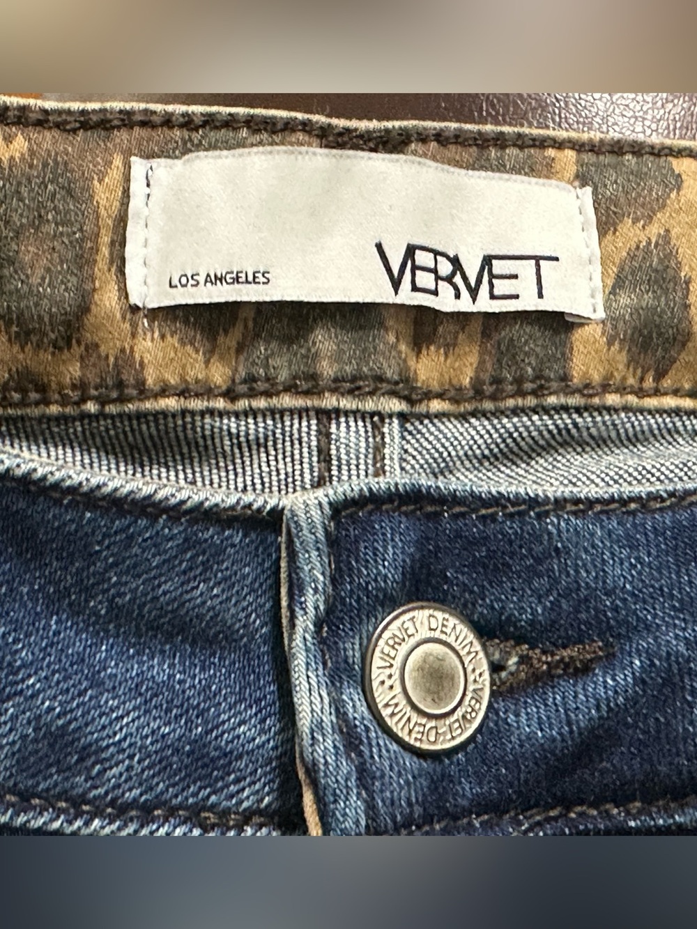 Vervet Flare Jeans Leopard Slit Size 26 - Picture 10 of 13